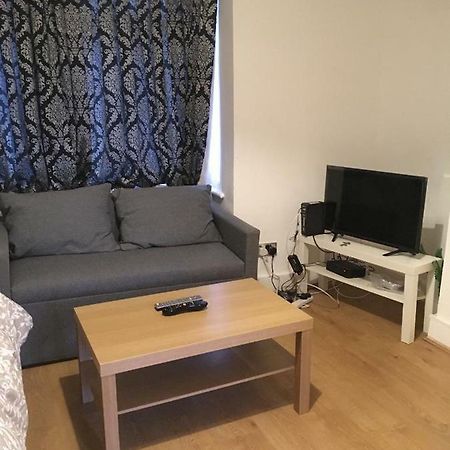 North London Studio Apartment Ngoại thất bức ảnh